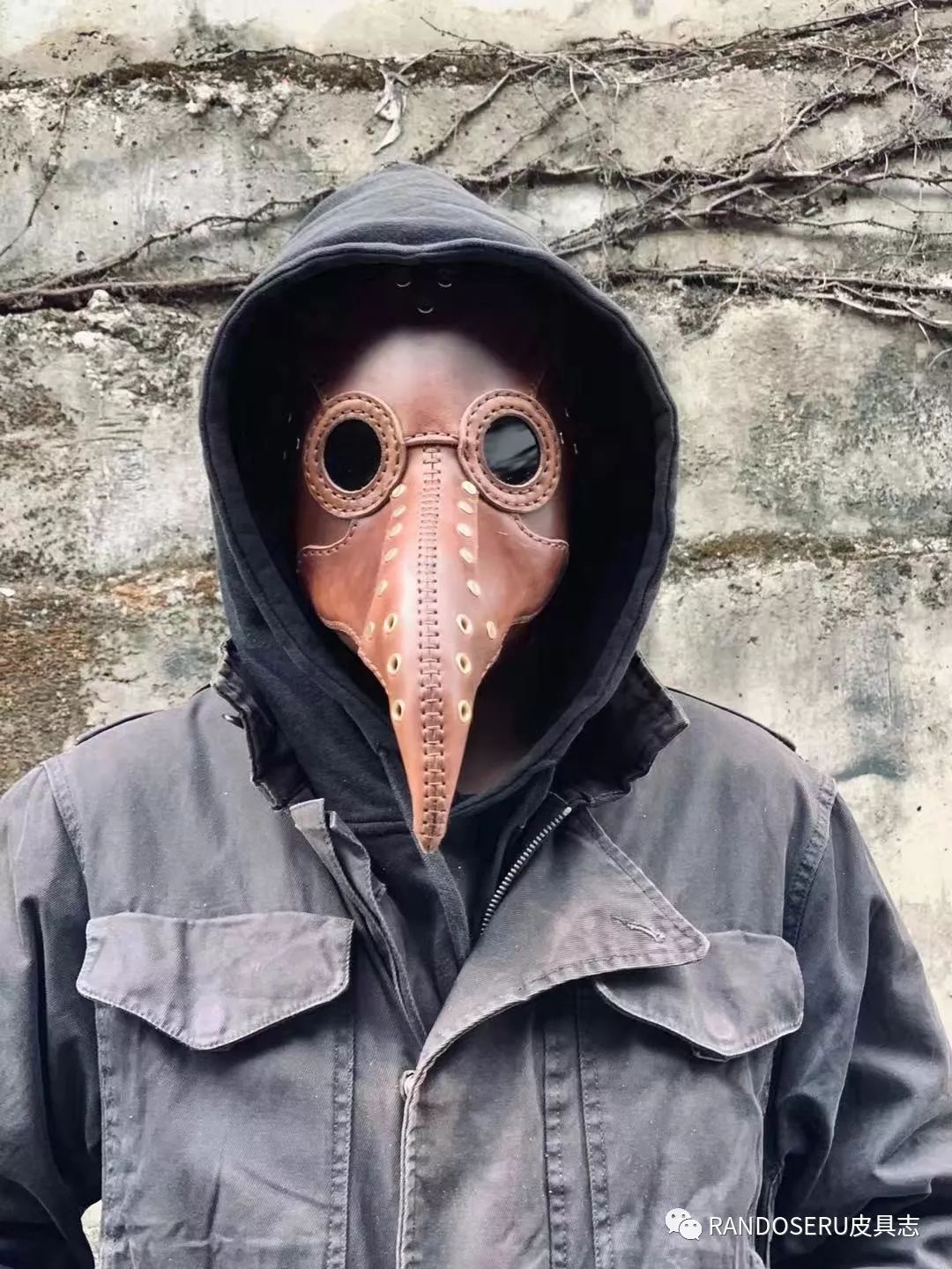 自制头戴式面具,用帽子制作蒙面面具