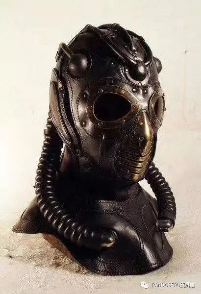 自制头戴式面具,用帽子制作蒙面面具