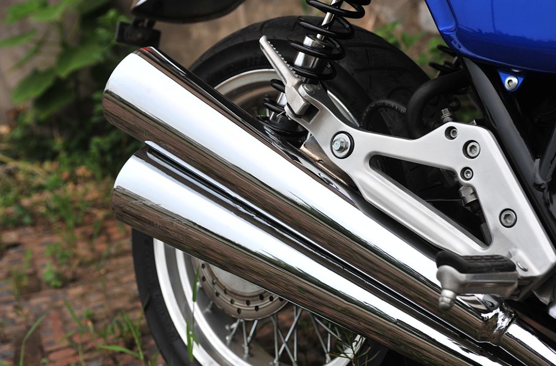 本田cb4002018款试驾,2024款本田cb400试驾