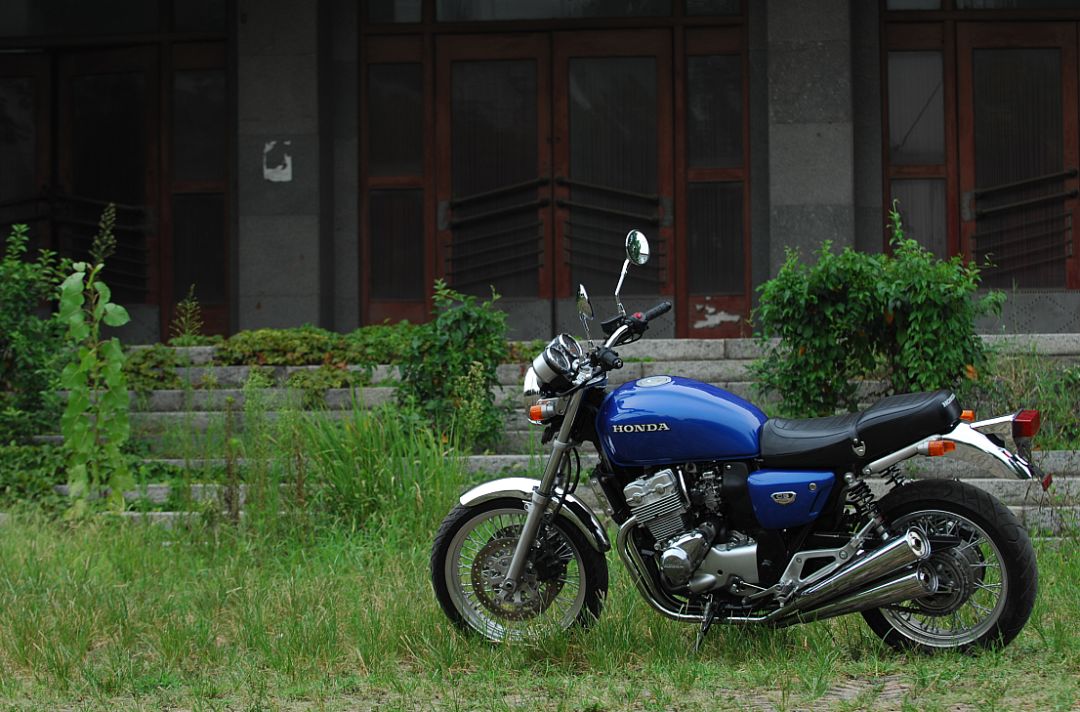 本田cb4002018款试驾,2024款本田cb400试驾