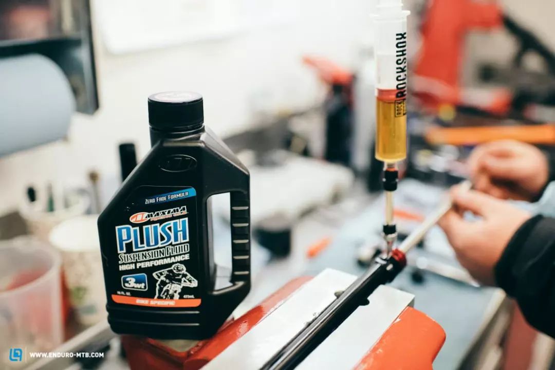 压岁钱山地车升级教程,山地车前叉升级