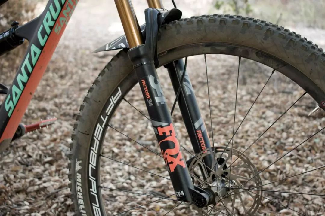 压岁钱山地车升级教程,山地车前叉升级