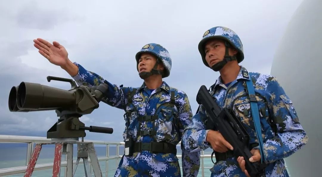 万里海疆战鼓擂，新春佳节练兵忙