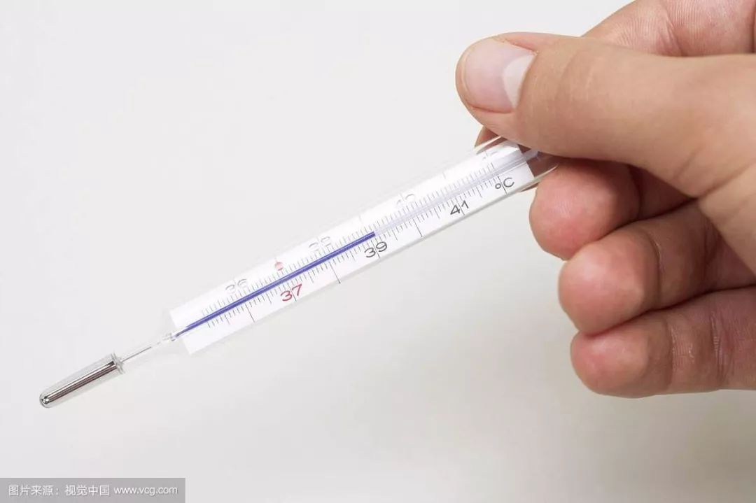 孕期发烧解答,孕期发烧去医院医生怎么处理