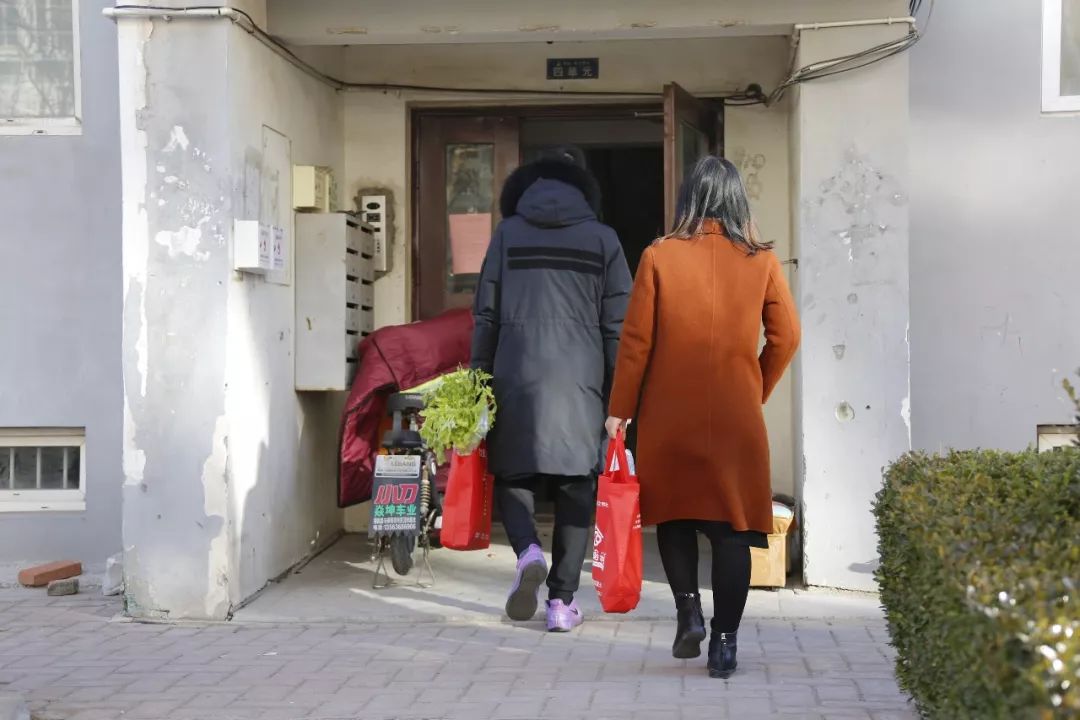 刚刚！湖北来潍在家隔离的他，意外收到一个小猪佩奇