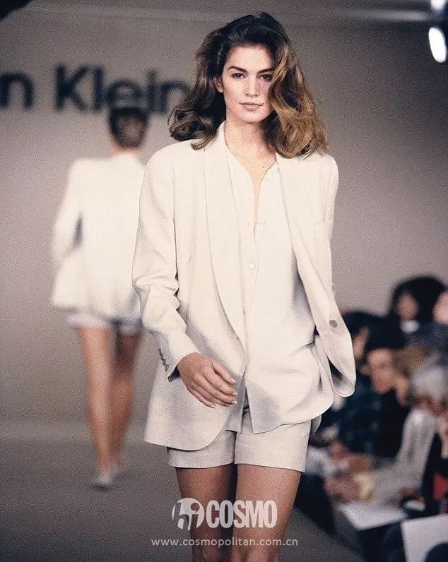 时髦办|18岁的Kaia怀孕了？？？其实LV太子妃也是19岁当妈妈的