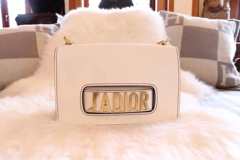 奢侈品真假辨别学习,奢侈品真假大鉴别视频