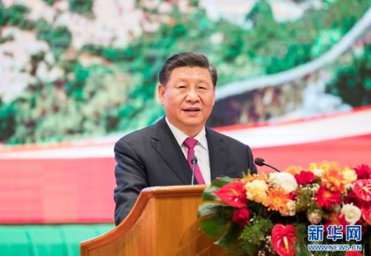 疫情防控党旗,防控疫情一线党旗红