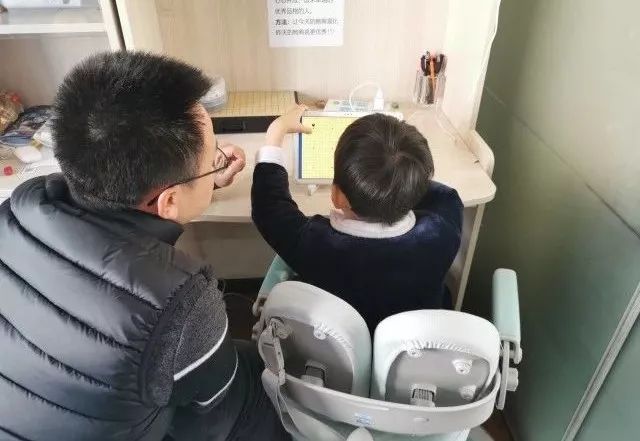 逢车必检逢车必究,逢车必检逢人必测视频