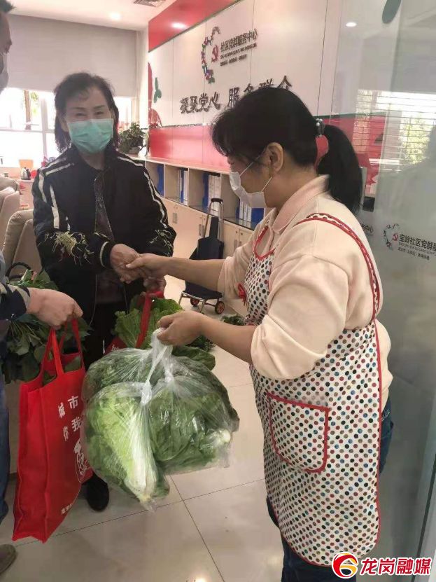 疫情期间的感动瞬间视频,深圳疫情暖心画面