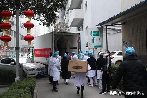 万众一心抗击疫情物资捐赠河南,共抗疫情捐赠物资图片