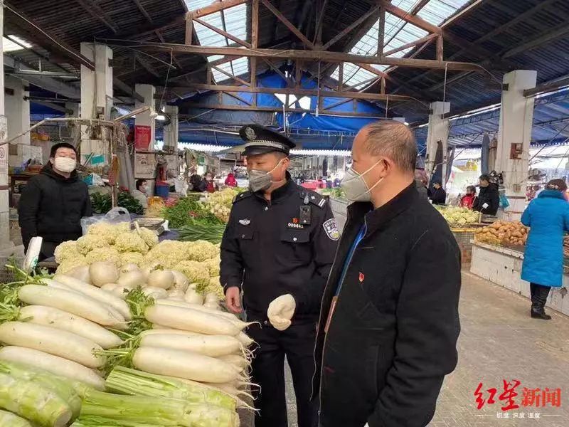 疫情中“余警官在线”持续在线!微信好友已加满上限