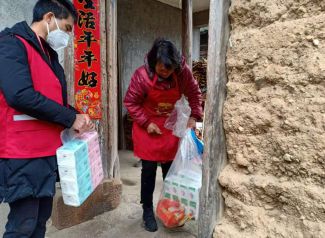 隔离病毒不隔离爱疫情无情人有情,隔离疫情不隔离向往的生活