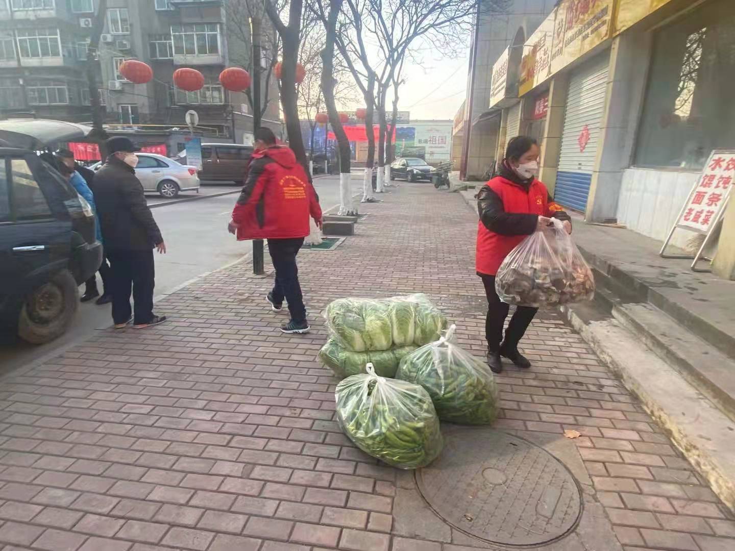 社区“幸福厨房”成惠民“菜篮子”