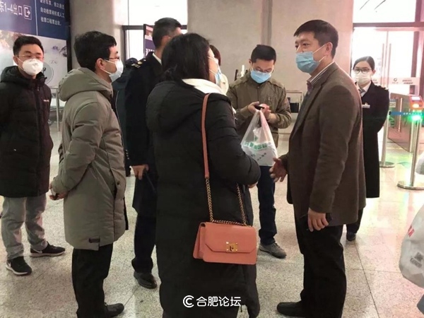 众志成城抗击新冠疫情,万众一心抗击疫情医护