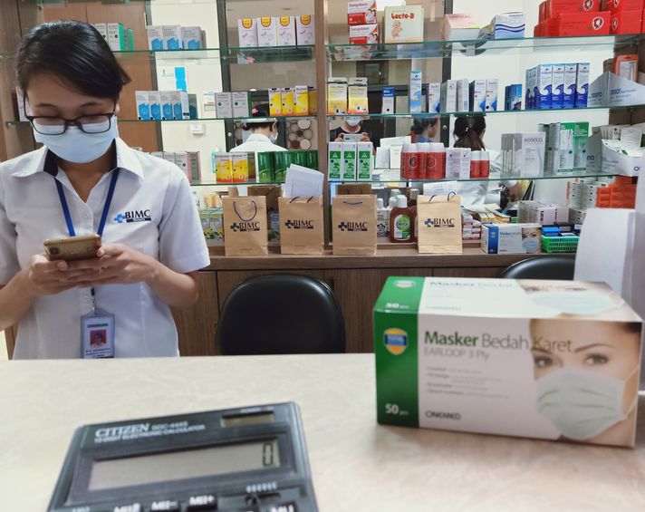 24小时内要找齐8500只口罩!杭州90后小哥骑遍巴厘岛!朋友圈看哭了