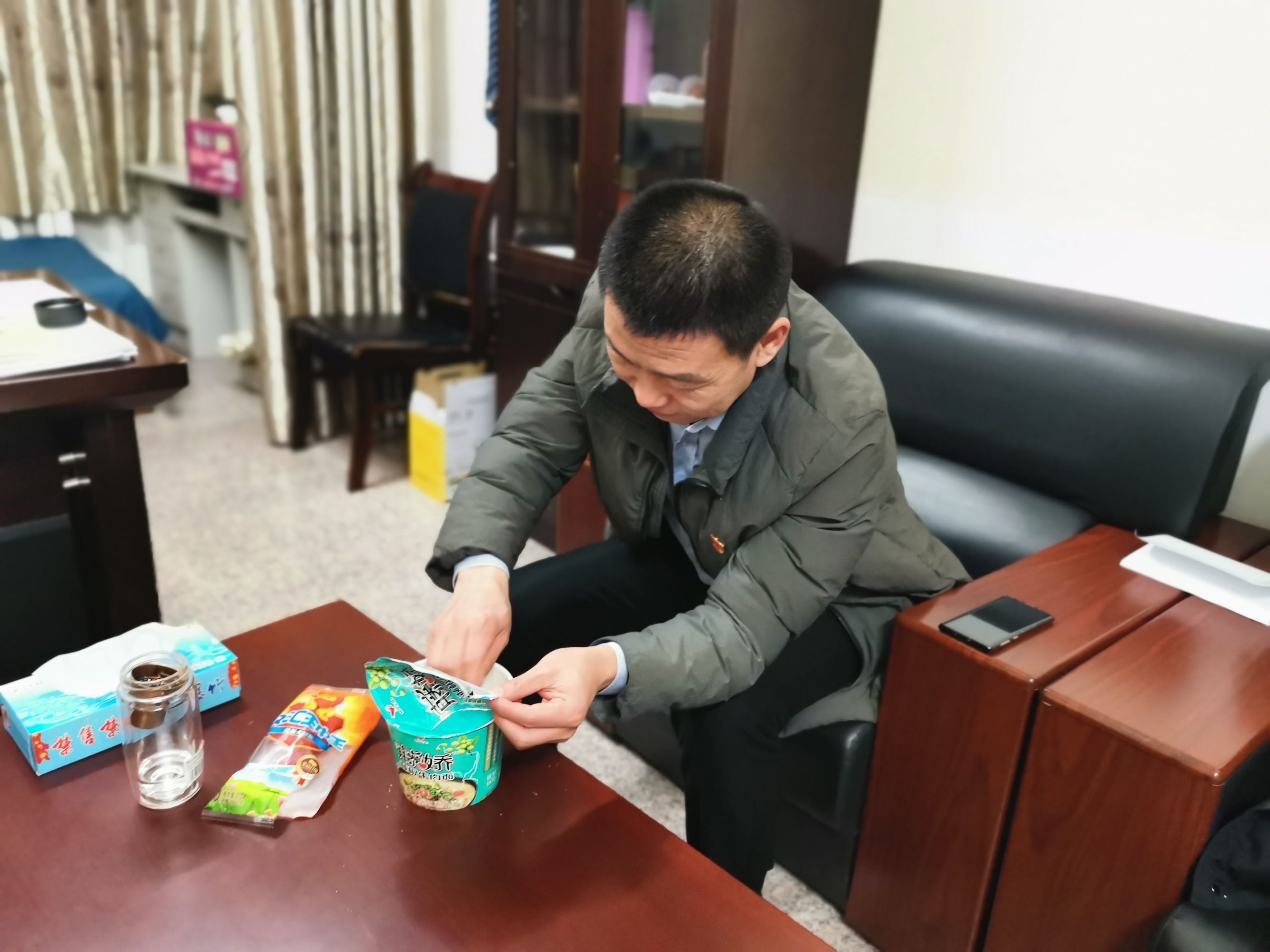 基层干部群众的日常,纪实基层干部的一天