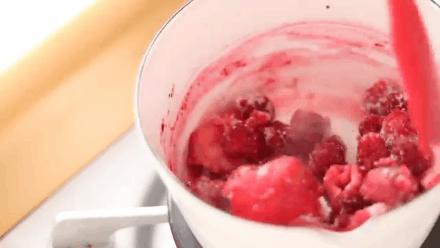 闲着也是闲着好好找点事情做,周末自己做蛋糕