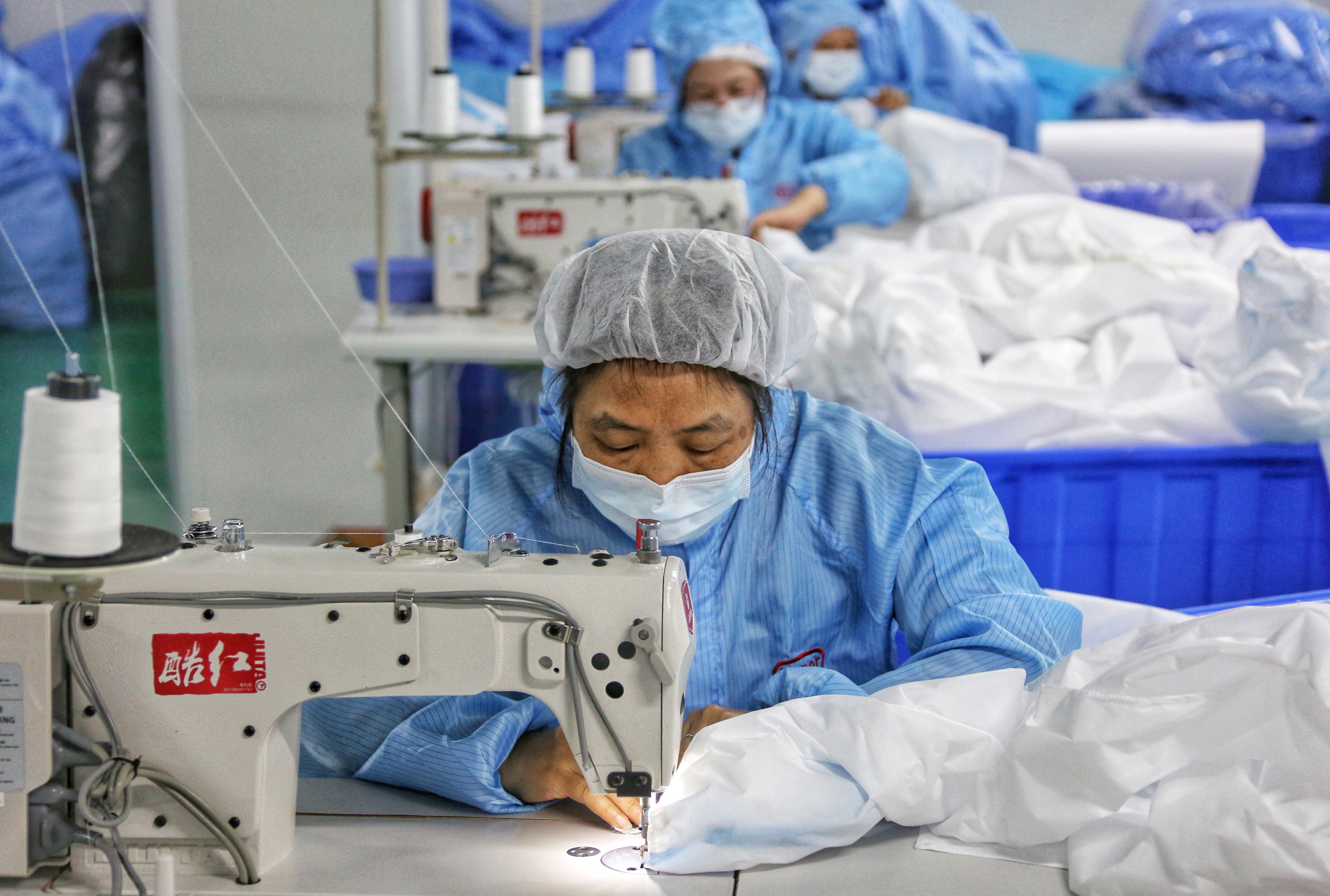 白云医疗生产企业在商言“疫”：不计成本利润，联手竞争对手