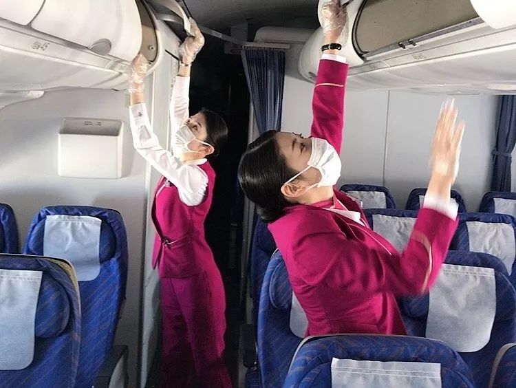 蓝天逆行者：WeAreCZForeignCabiners.我们是南航外籍乘务员