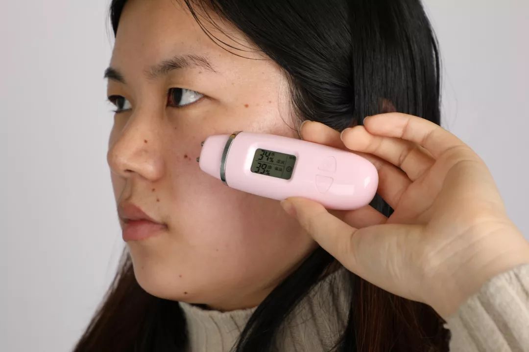 洗劫了编辑部后才发现，她们的面膜都这么好用