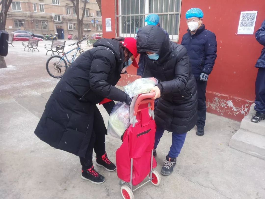 “跑腿”带货，在昌平，有一种爱叫我们帮你送菜！