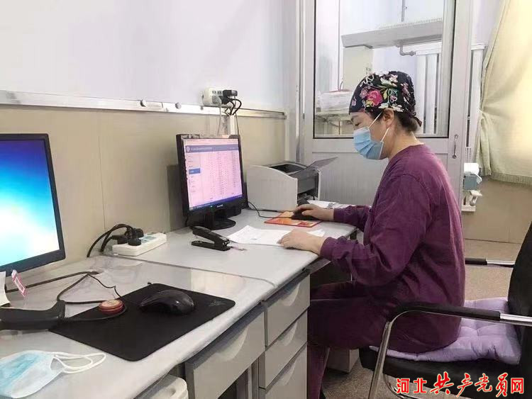 丰润：警医一家，不负韶华