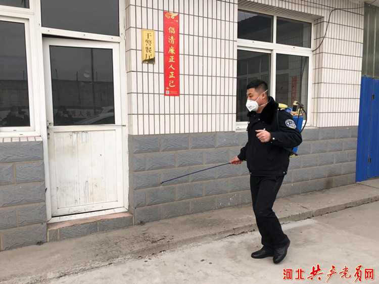 丰润：警医一家，不负韶华