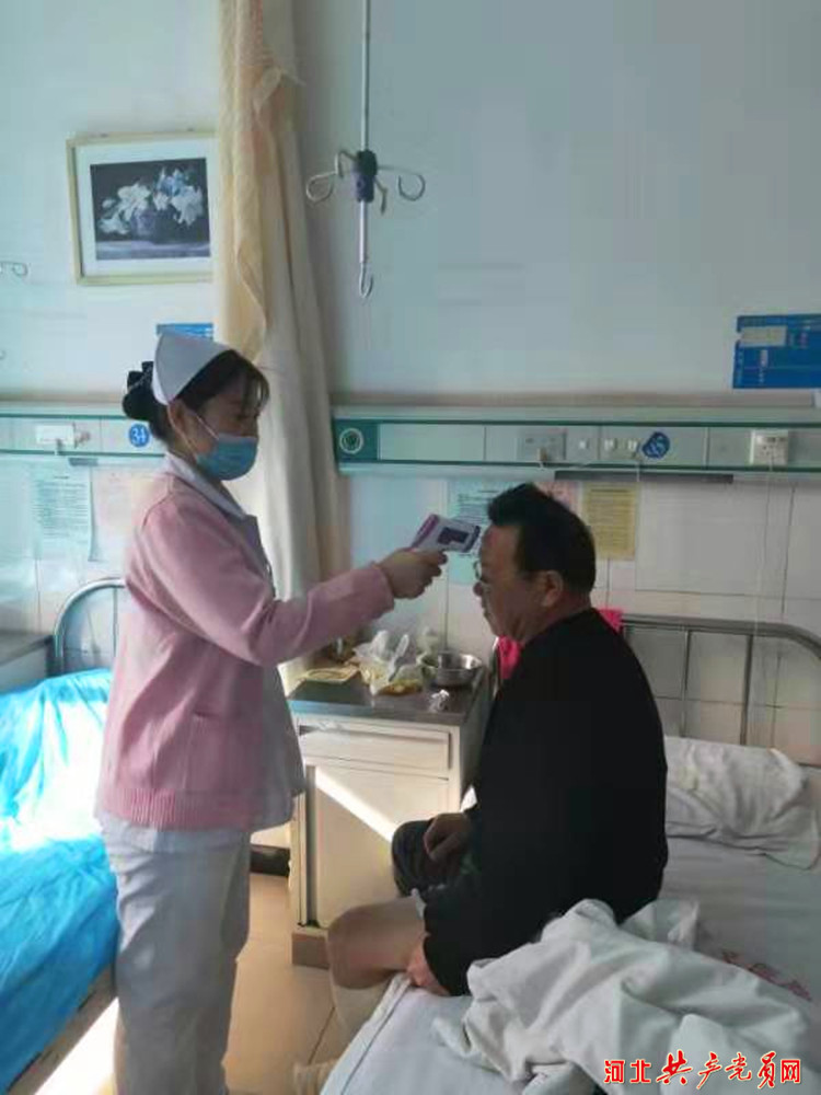 丰润：警医一家，不负韶华