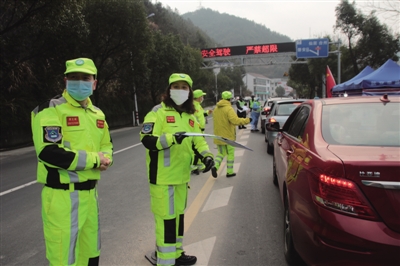 凝心聚力抗疫情敢打必胜践使命,凝心聚力抗疫情众志成城筑防线