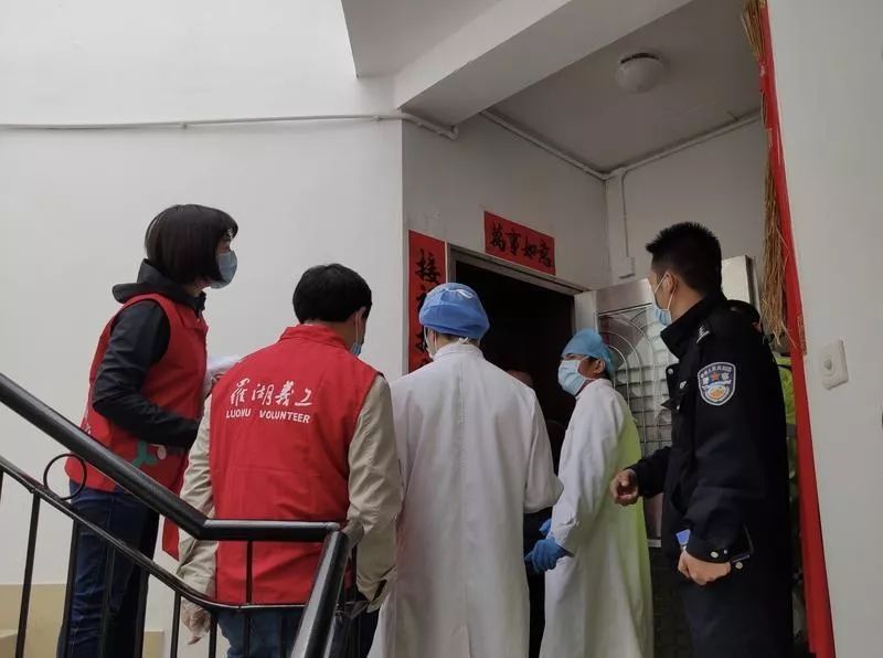 直击隔离病区,直击深圳疫情防控现场物资