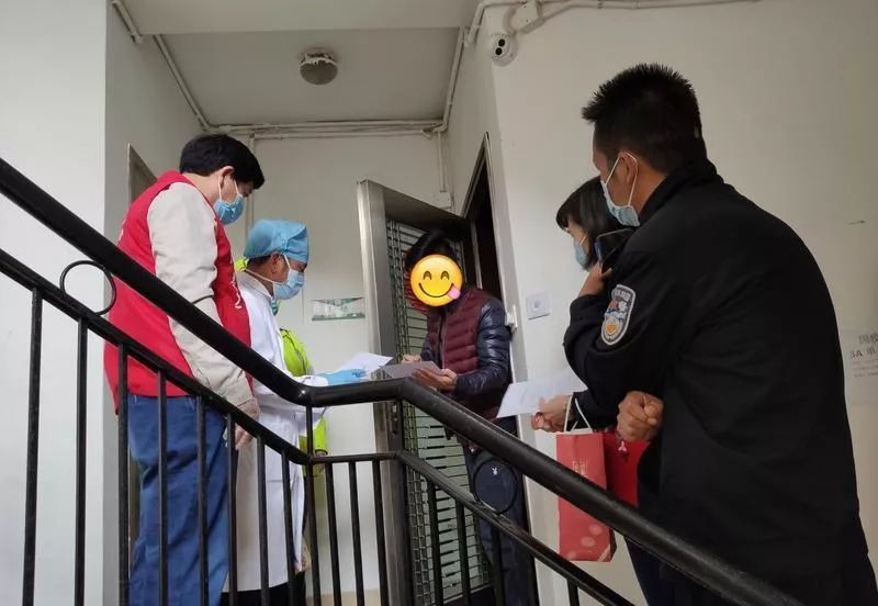 直击隔离病区,直击深圳疫情防控现场物资