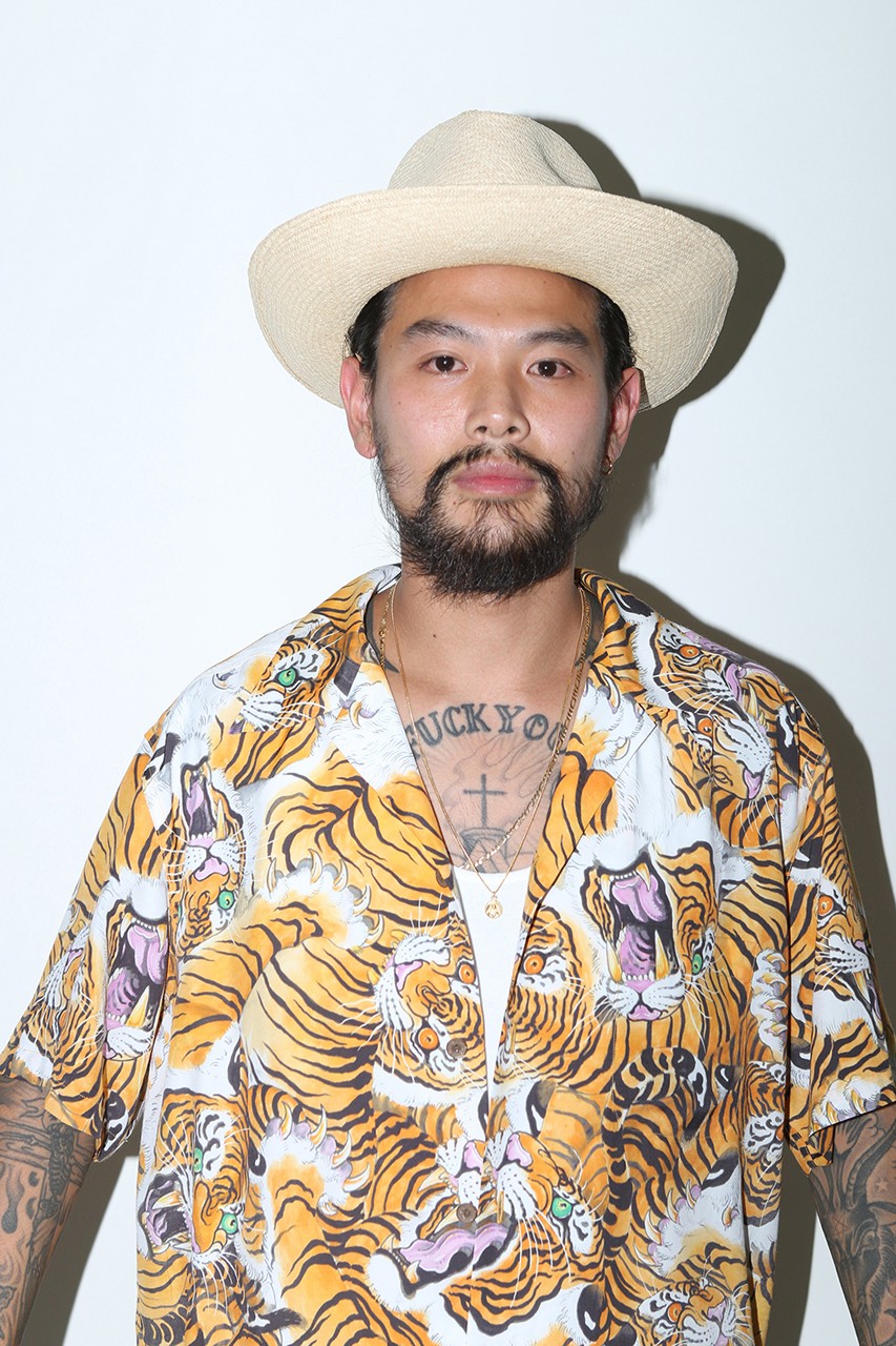 春夏新款速来围观,潮流穿搭2022春夏新品持续更新中