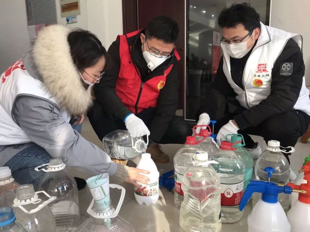 疫情期间网格员事迹,网格员疫情防控文案