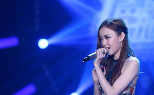 李宇春尚雯婕安又琪同台视频,安又琪是哪届超女视频