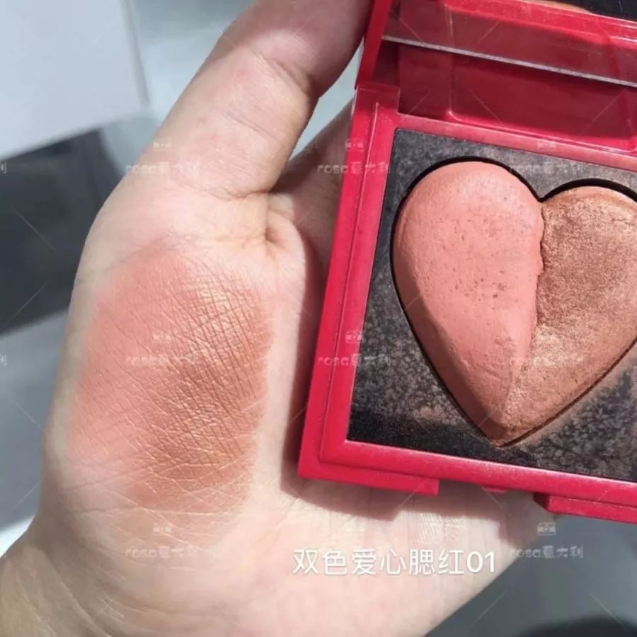 兰蔻2022情人节限定红丝绒小蛮腰,兰蔻黑桃红心丝绒限定