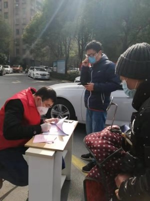 社区业委会物业联动助小区防控,物业业委会社区各出其力共同抗疫