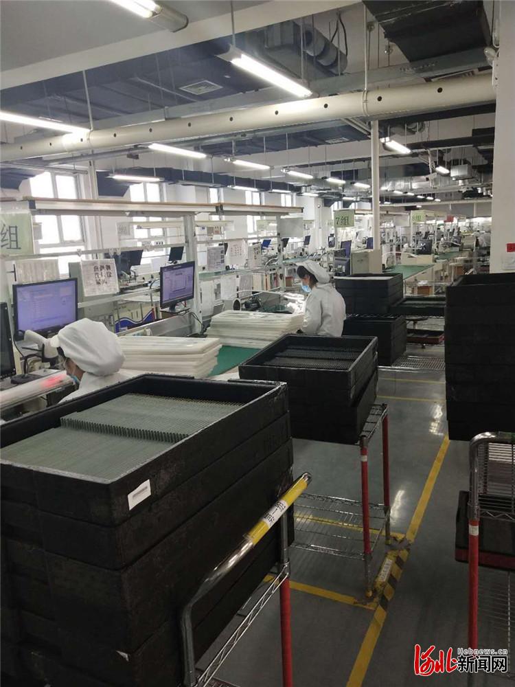 两手抓、两不误河北三河燕郊高新区64家企业复工复产