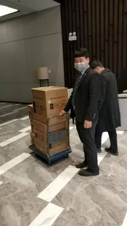 有没有羡慕别人家的物业,有一种羡慕别人家公司的福利