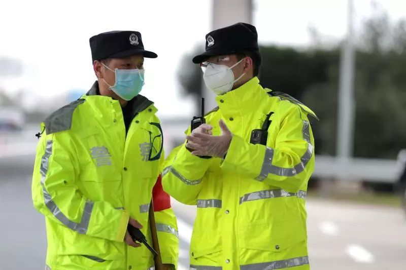 警察故事担一份责守一座城,民警故事正阳门下守门人