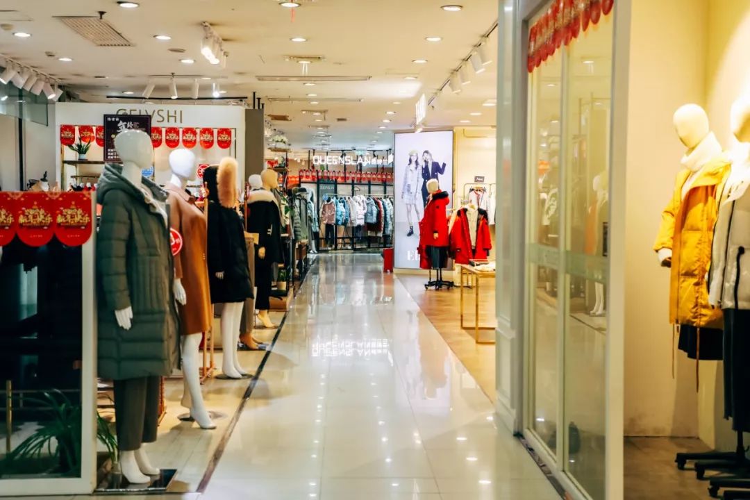 待阴霾散去我们一起去看海,待阴霾散去看春暖花开