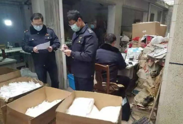 事发常州：微商代购口罩，竟是三层纸做的，还漏水
