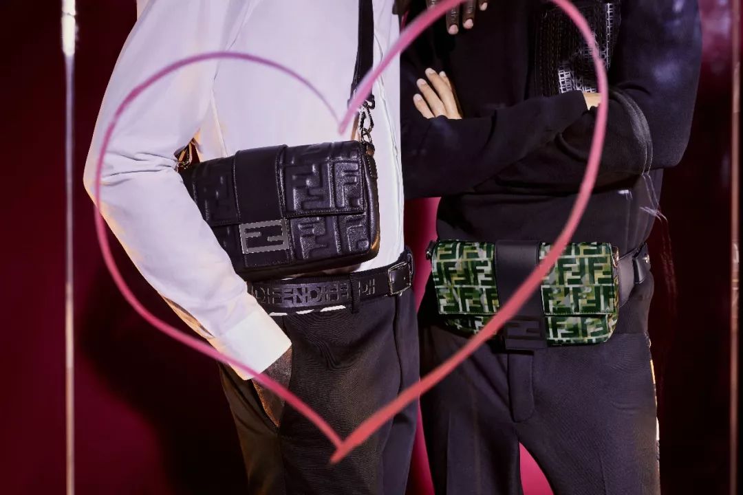 情人节除了吃饭看电影还能干嘛,情人节除了吃饭看电影还能干什么