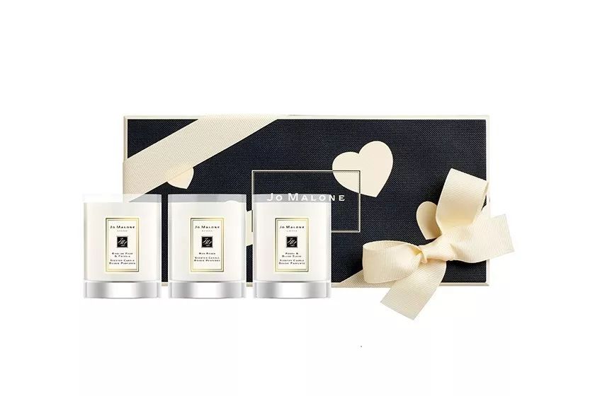 情人节除了吃饭看电影还能干嘛,情人节除了吃饭看电影还能干什么