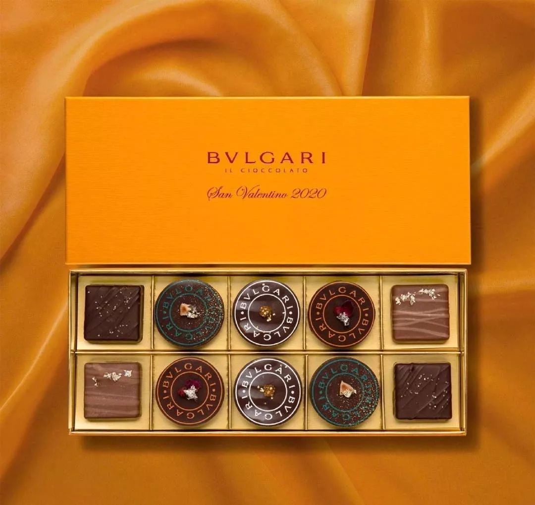 情人节除了吃饭看电影还能干嘛,情人节除了吃饭看电影还能干什么