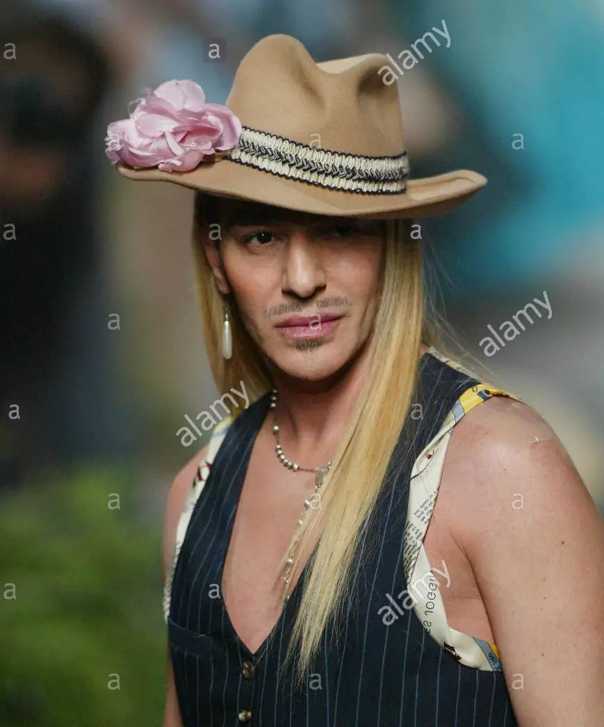 赶紧入手|一起做个戴珍珠项链的*男美**纸