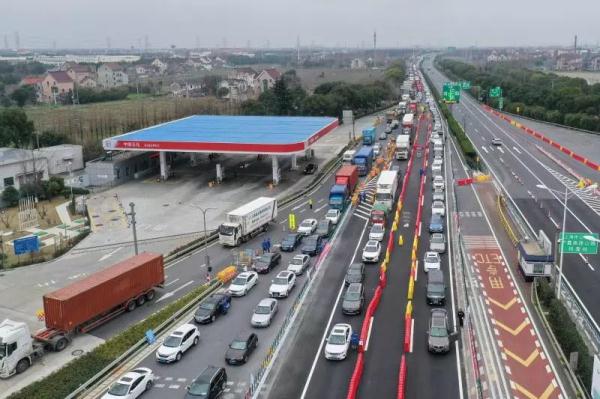 上海3天劝返1781辆车3251人!有人流利答出“上海住址”仍被劝返