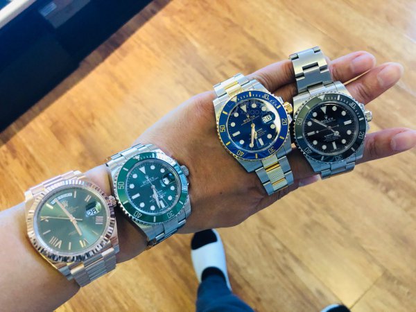 不能出门在家看照片,不能出门看风景