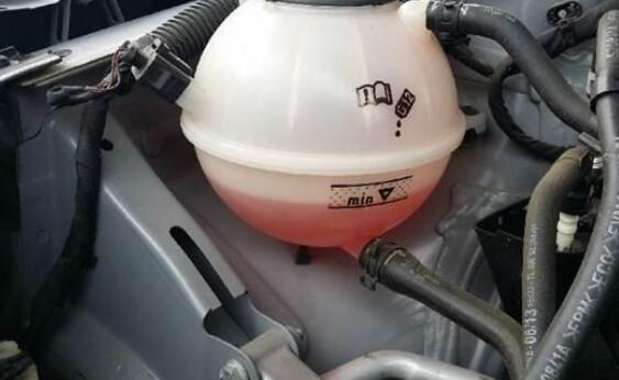 私家车原车防冻液多久更换,私家车防冻液多长时间换一次