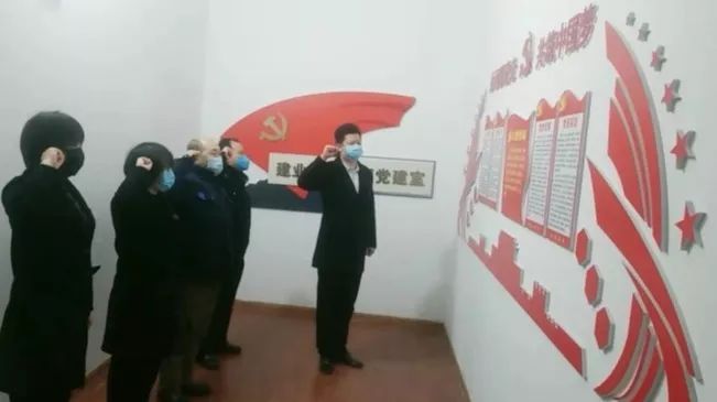 疫情防控小区物业暖心,疫情下给我们小区物业点赞